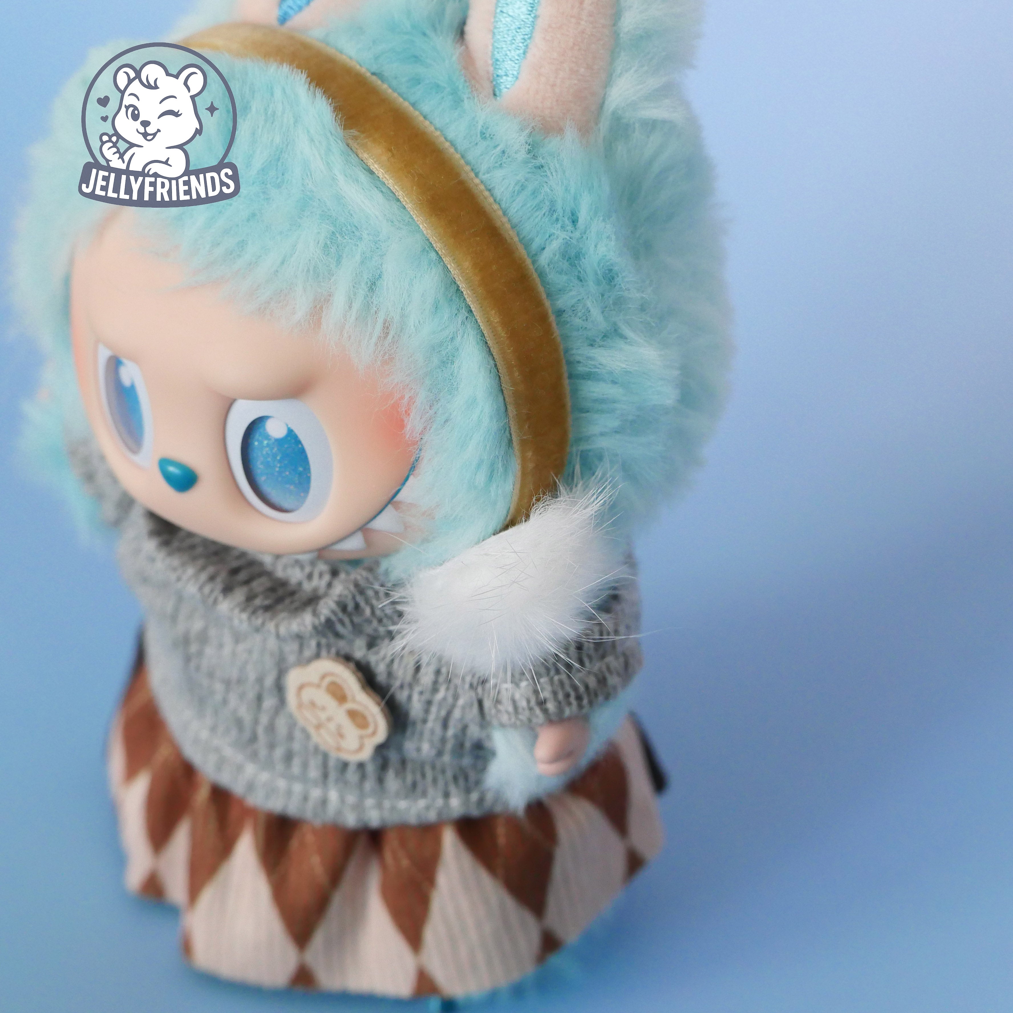 Cozy Winter Outfit for Labubu / Plushie